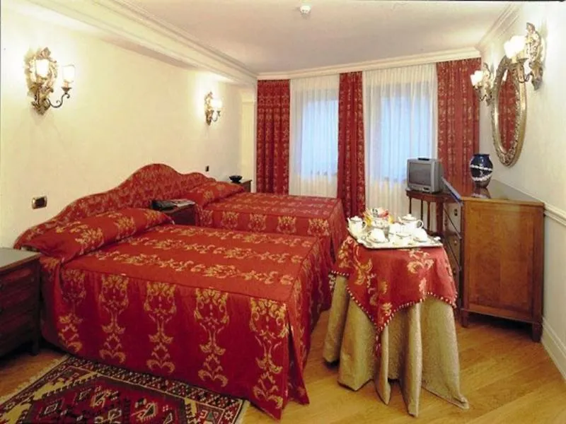 Suites Torre Dell'Orologio Venetië